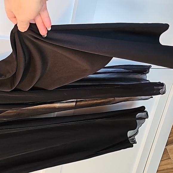 Enchanted apparel women's elegant flowing pants. - Picture 5 of 7